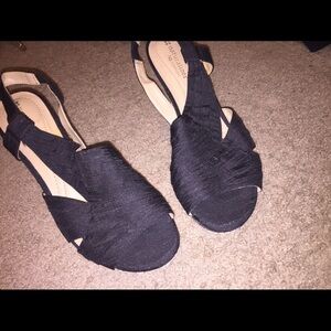 𝅺Naturalizer Lilianna black linen wedge sandal 8.5W